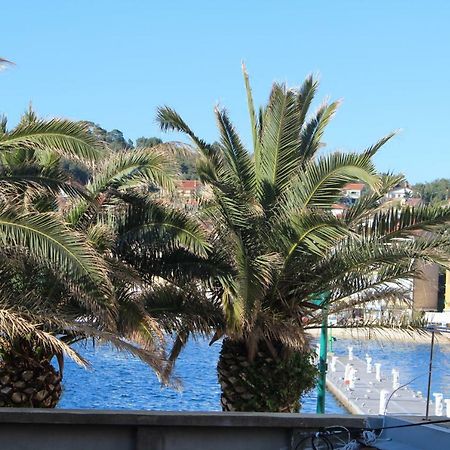 Season4All Apartments Mali Lošinj Extérieur photo