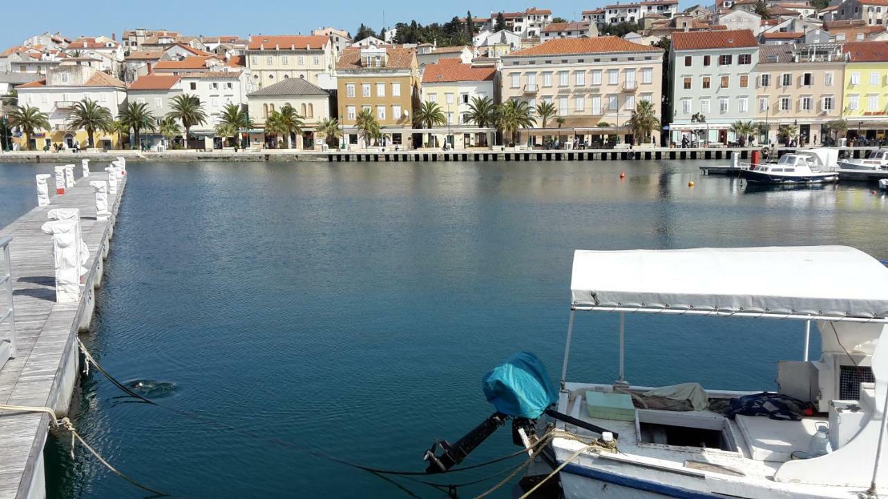Season4All Apartments Mali Lošinj Extérieur photo