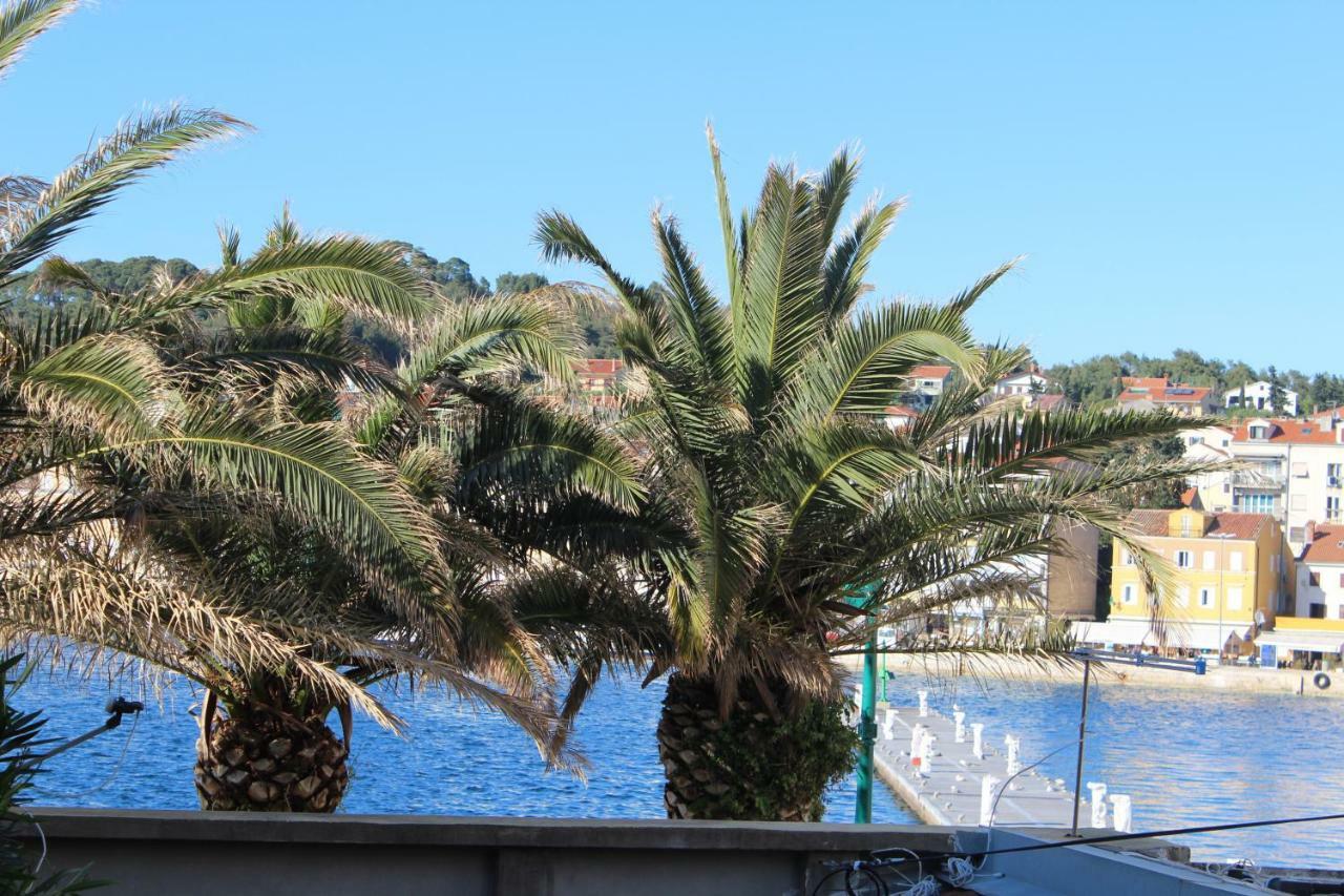 Season4All Apartments Mali Lošinj Extérieur photo